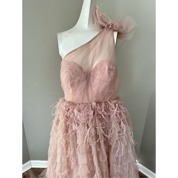 MAC DUGGAL ONE SHOULDER FAUX BOW FEATHER TIERED A LINE GOWN - Picture 5 of 11